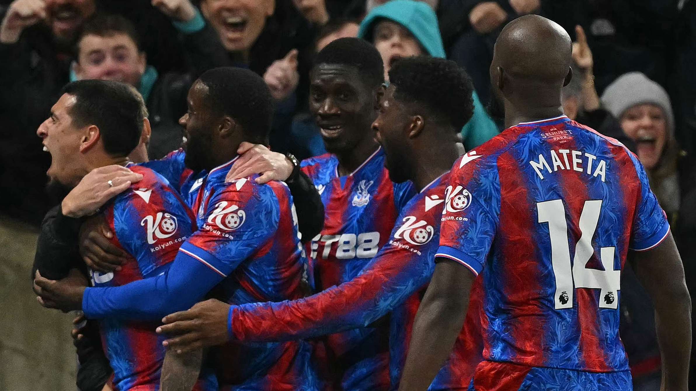 并配合各种 并配合各种