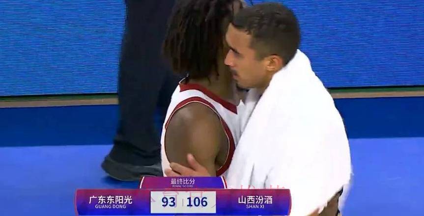 奎因全场8投4中，得到10分3篮板6助攻2抢断2封盖