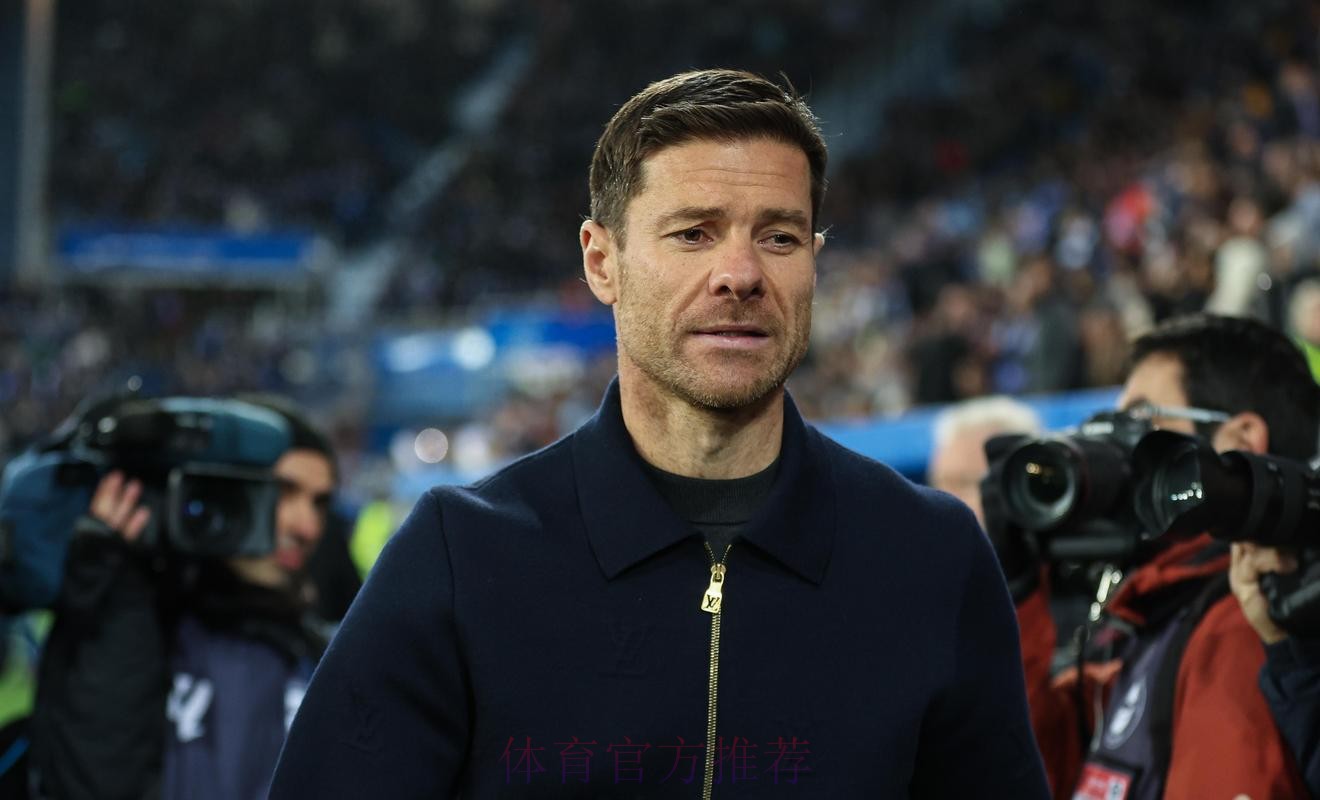 西媒：阿隆索周末赢球也可能下课